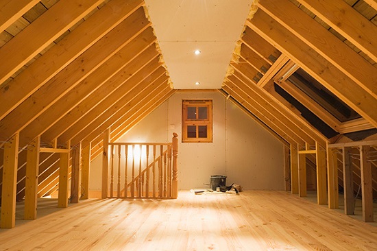天井が低い部屋というイメージの最近の屋根裏部屋